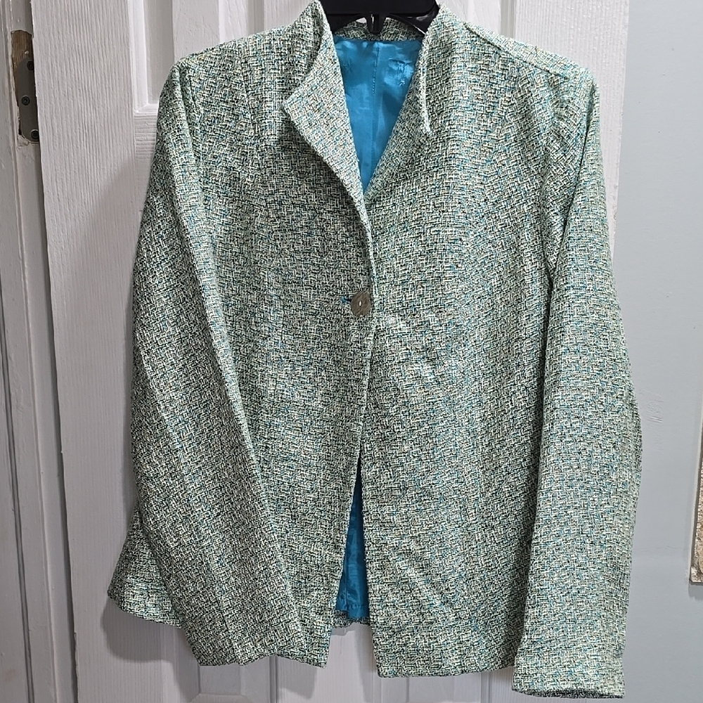 Chic Tweed Blazer in Green and White